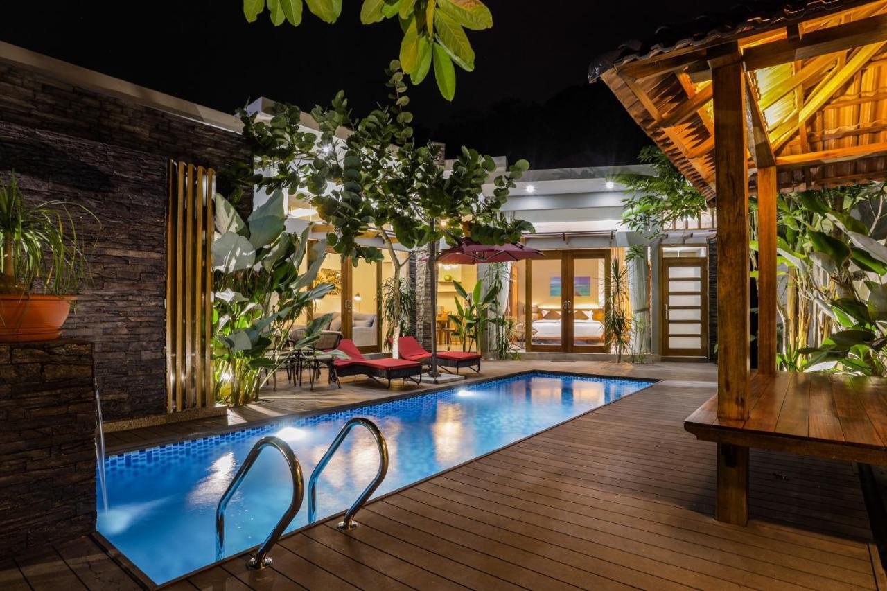 Maneh Villa Langkawi - Private Pool Pantai Cenang  Exterior photo